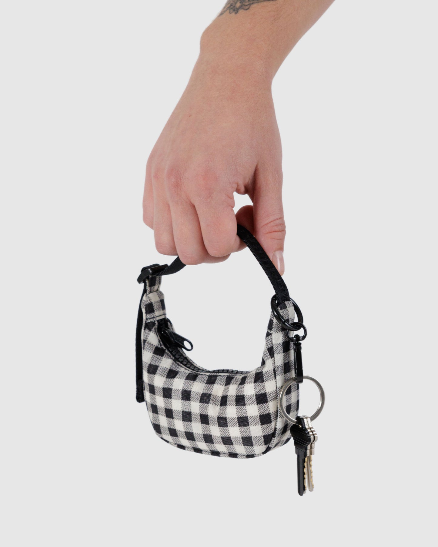 BAGGU Crescent Bag Charm - Black & White Gingham