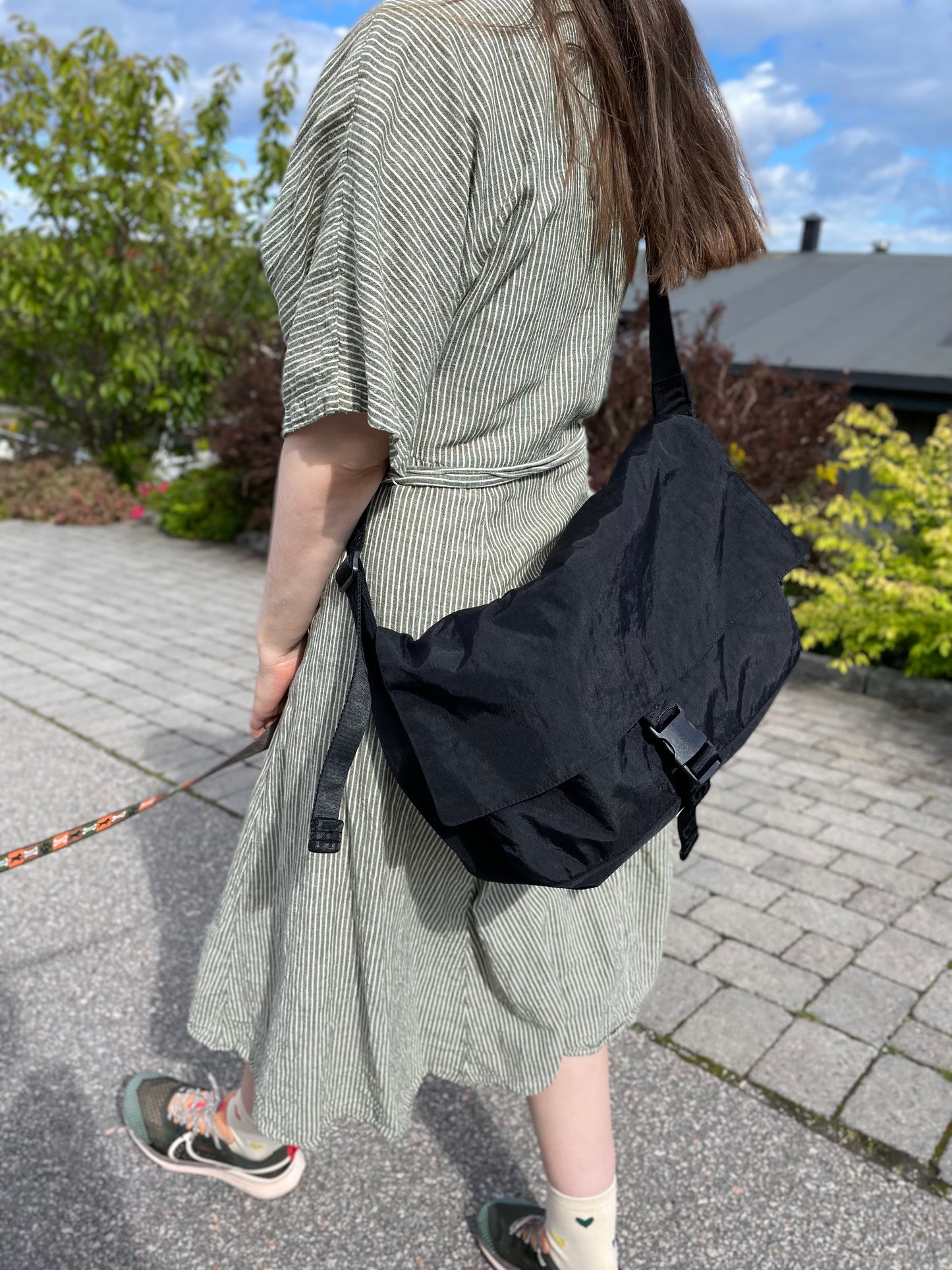 BAGGU Nylon Messenger Bag - Black