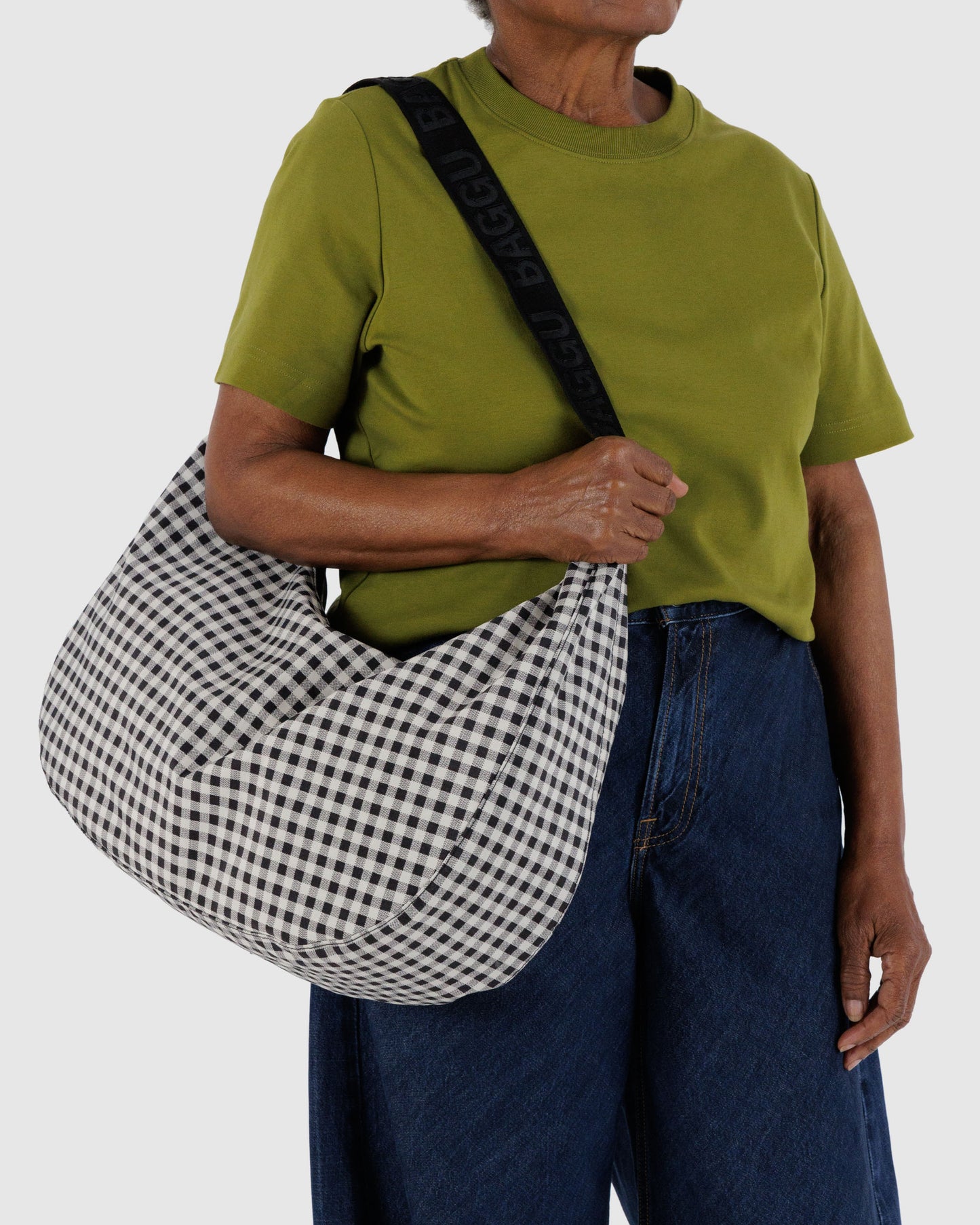 BAGGU Large Crescent Bag - Black & White Gingham