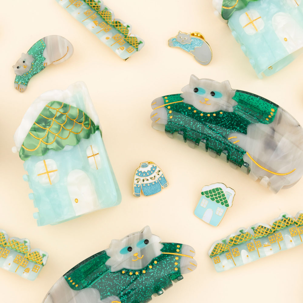 CHRISTMAS SWEATER Pins