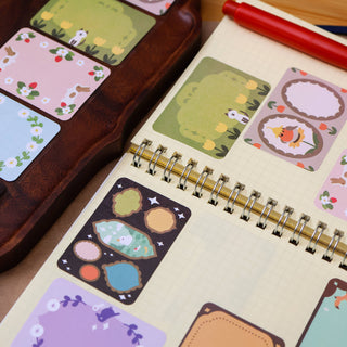 Rull med 100 Etiketter - Retro Frames