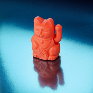 Lucky Cat Mini Dekorasjon - Neon Orange