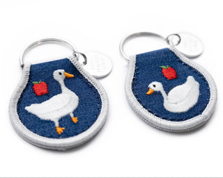 Cottage Goose - Brodert Nøkkelring