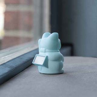 Lucky Cat Mini Dekorasjon - Light Blue