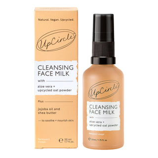 UpCircle Cleansing Milk – Ansiktsrens med aloe vera og havre (reisestørrelse 50ml)