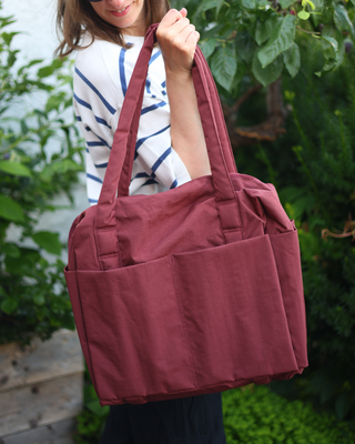 BAGGU Small Cloud Carry-On Bag - Mahogany
