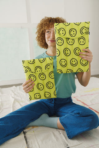 BAGGU Puffy Laptop Sleeve 13"/14" - Smiley