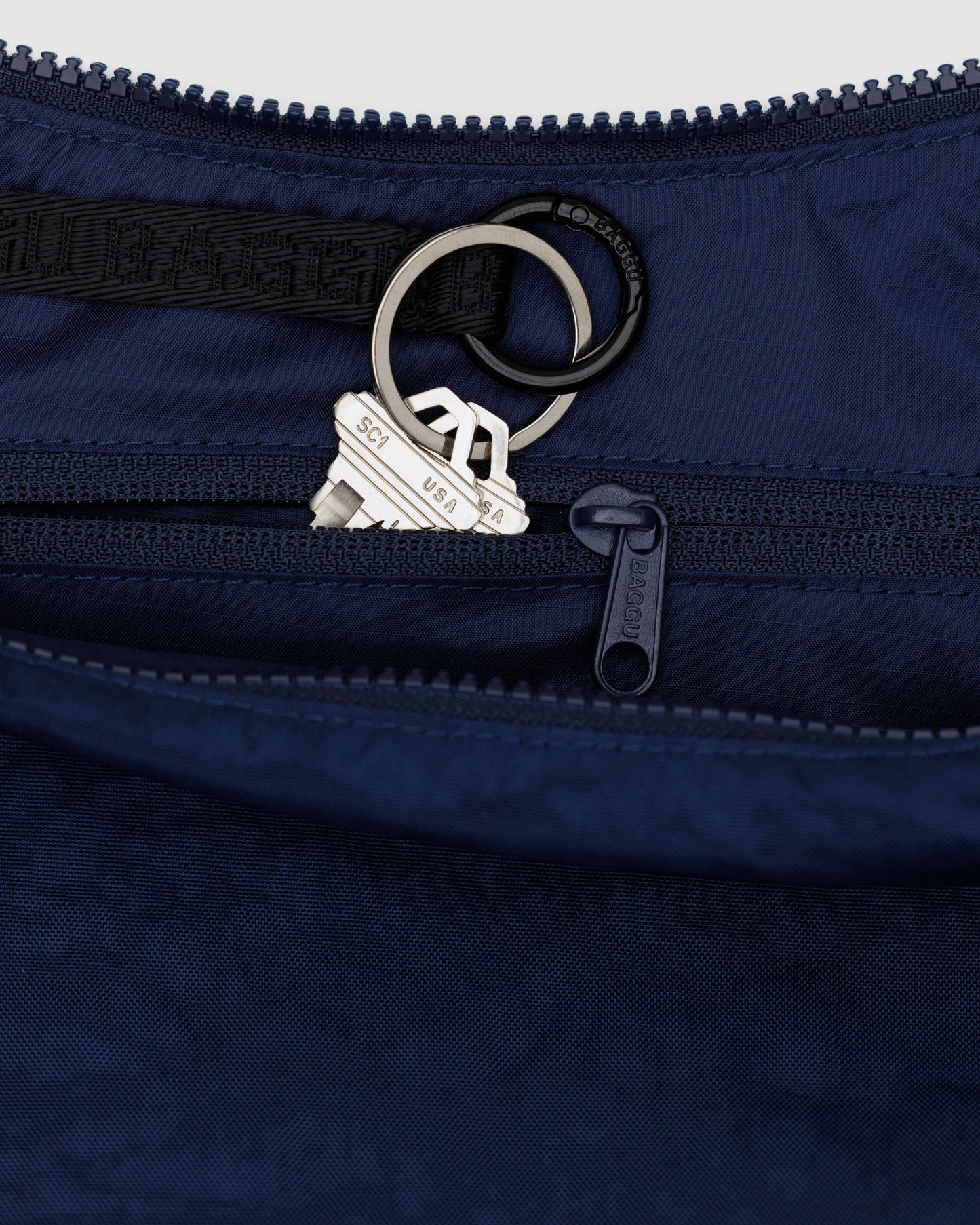 BAGGU Medium Crescent Bag - Navy