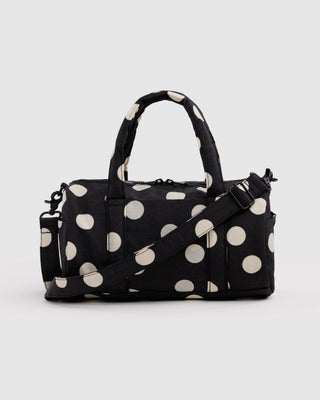 BAGGU Nylon Duffle Bag - Black And Cream Polka Dot