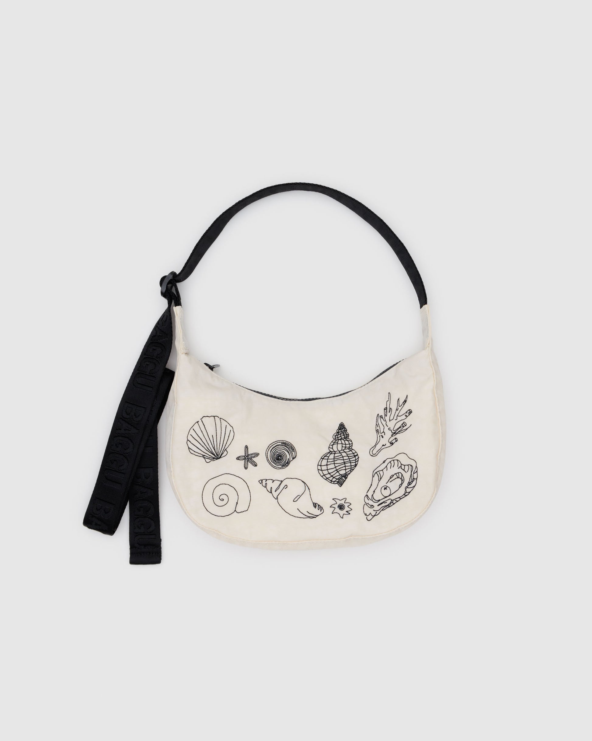 BAGGU Small Crescent Bag - Embroidered Shells