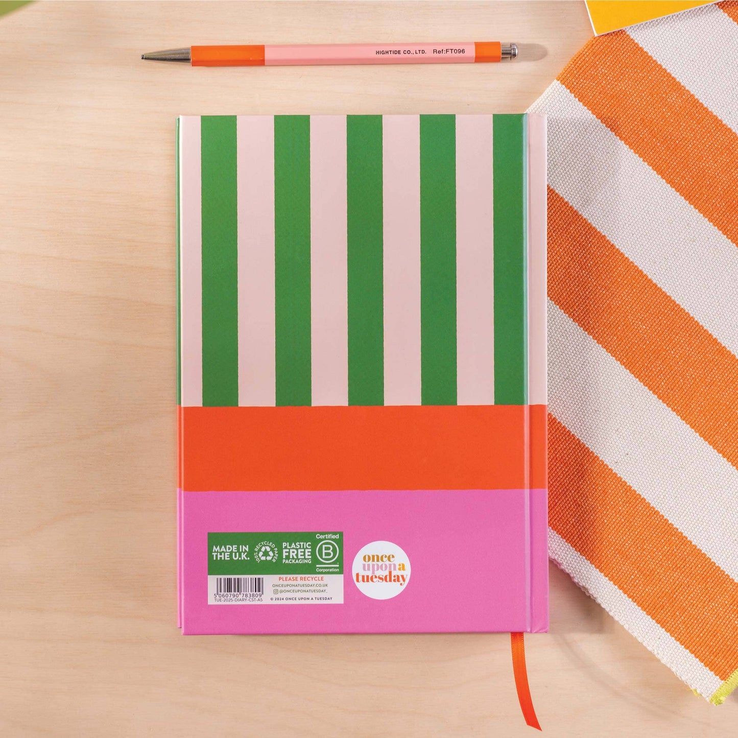 Kalender 2025 Dagbok - Cabana Stripe