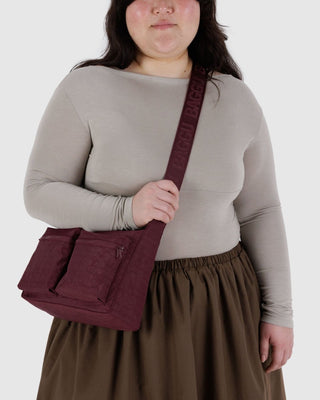 BAGGU - BAGGU Medium Cargo Crossbody - Mahogany - COLORPOP