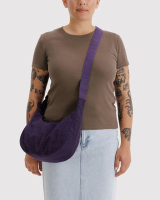 BAGGU - BAGGU Medium Crescent Bag - Fig - COLORPOP