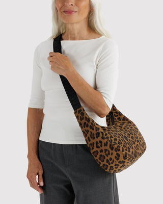 BAGGU - BAGGU Medium Crescent Bag - Leopard - COLORPOP
