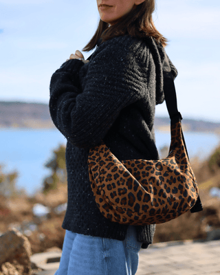 BAGGU - BAGGU Medium Crescent Bag - Leopard - COLORPOP