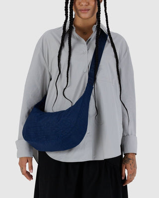 BAGGU - BAGGU Medium Crescent Bag - Navy - COLORPOP