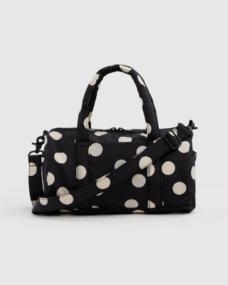 BAGGU - BAGGU Nylon Duffle Bag - Black And Cream Polka Dot - COLORPOP