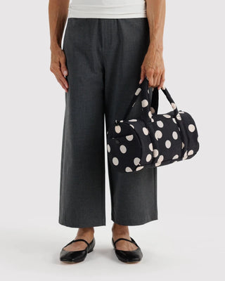 BAGGU - BAGGU Nylon Duffle Bag - Black And Cream Polka Dot - COLORPOP