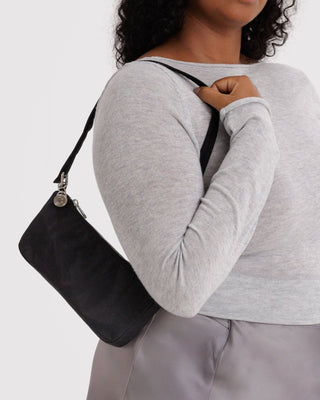 BAGGU - BAGGU Nylon Pochette - Black - COLORPOP