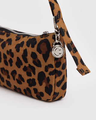 BAGGU - BAGGU Nylon Pochette - Leopard - COLORPOP