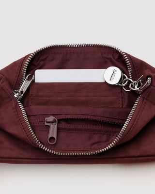 BAGGU - BAGGU Nylon Pochette - Mahogany - COLORPOP