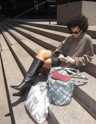 BAGGU - BAGGU Nylon Pochette - Mahogany - COLORPOP