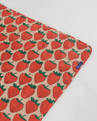 BAGGU - BAGGU Piknik - teppe og Handlenett Bundle - Strawberry - COLORPOP