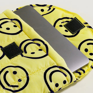 BAGGU - BAGGU Puffy Laptop Sleeve 13"/14" - Smiley - COLORPOP