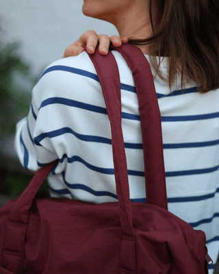 BAGGU - BAGGU Small Cloud Carry - On Bag - Mahogany - COLORPOP