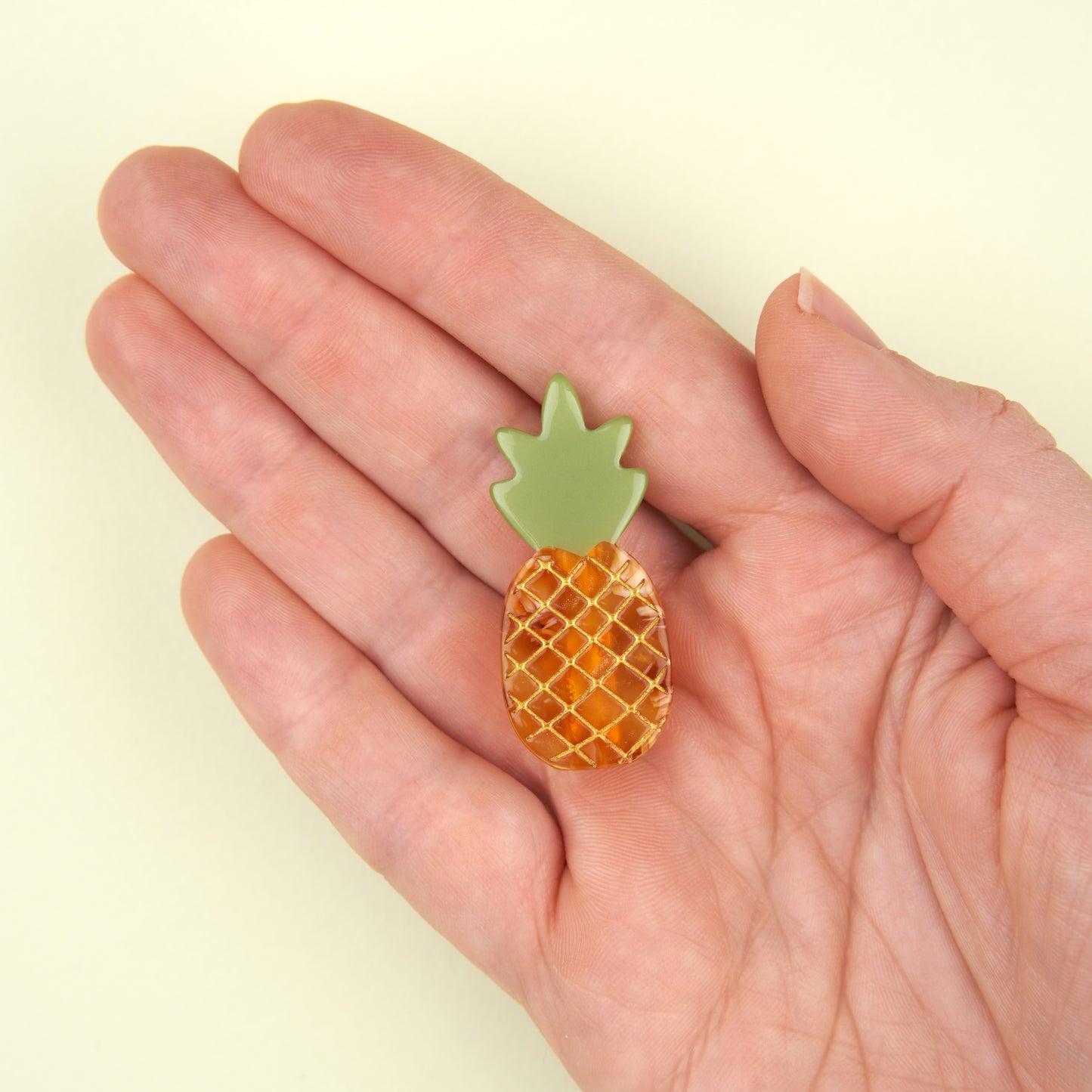 PINEAPPLE Hårspenne