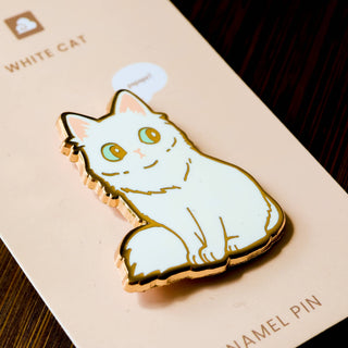Pins - Hvit Katt