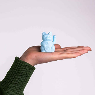 DONKEY - Lucky Cat Mini Dekorasjon - Light Blue - COLORPOP