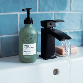UpCircle Hand + Body Wash – Såpe for hender og kropp med kiwivann (250ml)