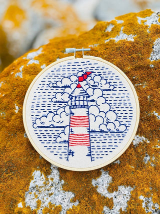 Hook, Line & Tinker Embroidery Kits - Fyrtårn - Broderi Kit - COLORPOP