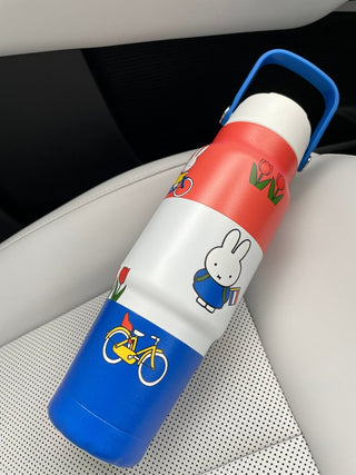 IZY Bottles - IZY Drikkeflaske med Sugerør - Miffy Oransje, Hvit, Blå 900ml - COLORPOP
