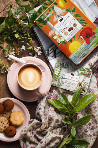 Lady Joseph - Assorterte Kjeks i Vakker Metallboks - COLORPOP