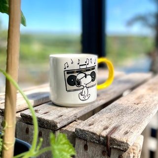 Magpie - Snoopy Kopp - Music is Life - COLORPOP