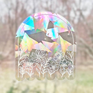 The Rosy Redhead - White Florals Suncatcher - Regnbue Vindusdekal - COLORPOP