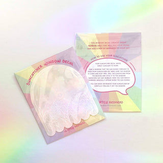 The Rosy Redhead - White Florals Suncatcher - Regnbue Vindusdekal - COLORPOP