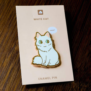 Thousand Skies - Pins - Hvit Katt - COLORPOP