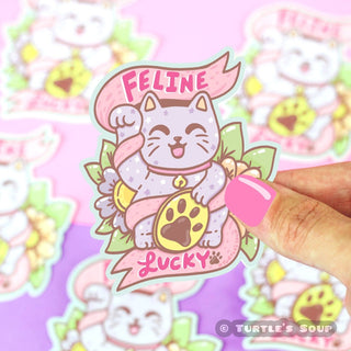 Turtle's Soup - Neko Maneki Feline Lucky - Klistremerke - COLORPOP