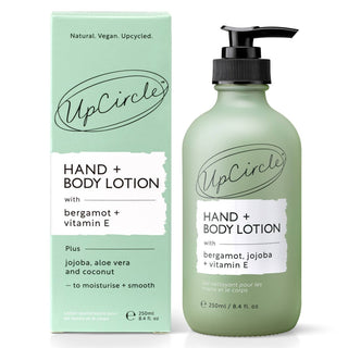 UpCircle - UpCircle Hand + Body Lotion – Hånd - og kroppslotion med bergamott og vitamin E (250ml) - COLORPOP