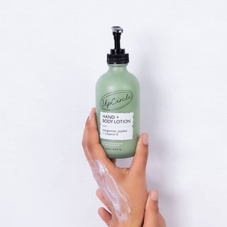 UpCircle - UpCircle Hand + Body Lotion – Hånd - og kroppslotion med bergamott og vitamin E (250ml) - COLORPOP