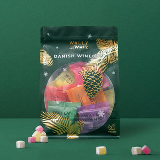 Wally and Whiz - The Christmas Bag - 24 poser - COLORPOP